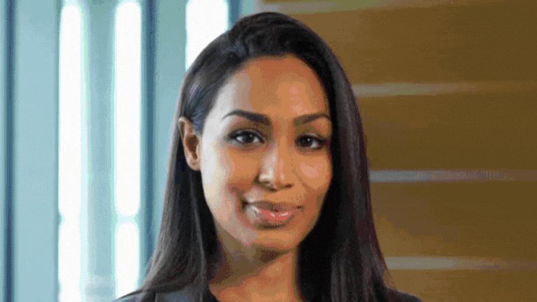 2025 elizabeth angel_intro video_b&w